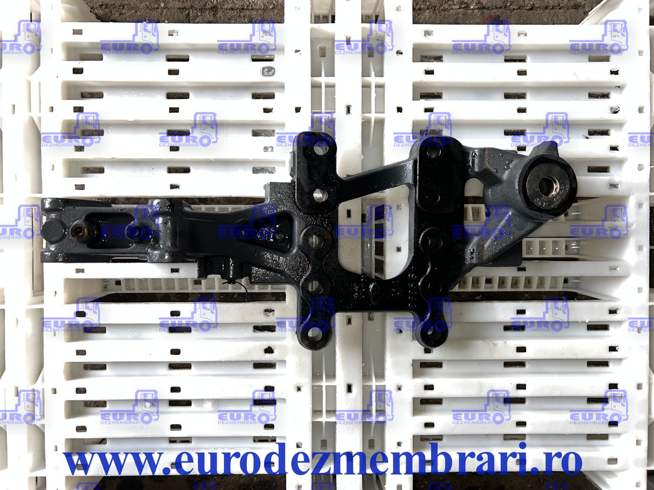 SUPORT CABINA DAF XF XG 2245603 - Bastidor/ Chasis para Camión: foto 1 SUPORT CABINA DAF XF XG 2245603 - Bastidor/ Chasis para Camión: foto 1