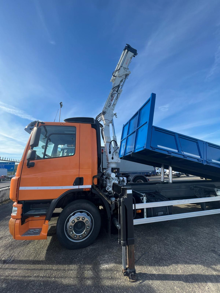 CAMION GRUA Y CAJA BASCULANTE DAF 65.250 - Camión volquete, Camión grúa: foto 3 CAMION GRUA Y CAJA BASCULANTE DAF 65.250 - Camión volquete, Camión grúa: foto 3