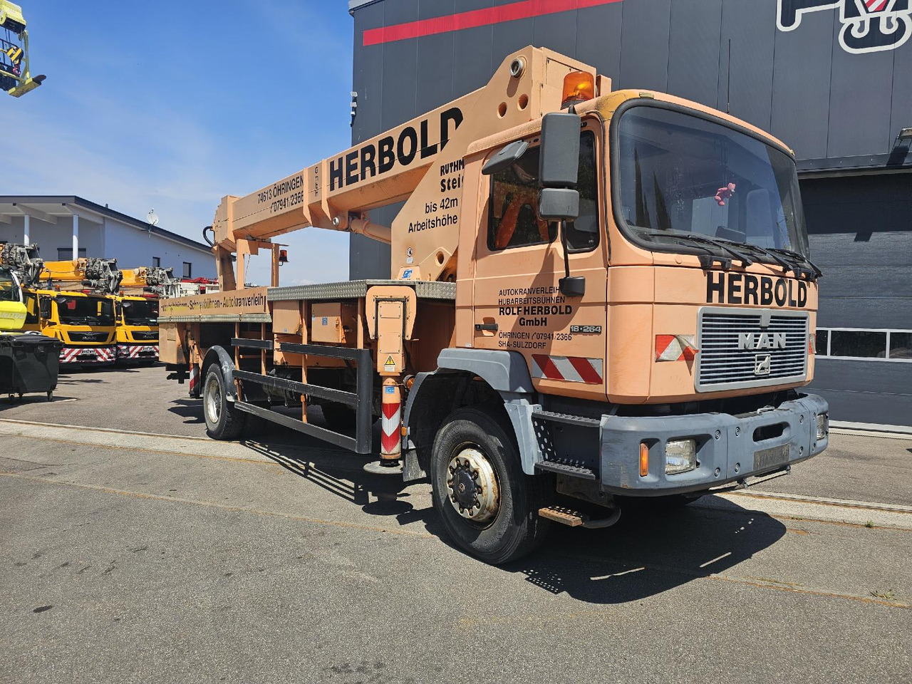 Ruthmann Steiger T 420 auf MAN 18.264 4x4 ALLRAD - Camión con plataforma elevadora: foto 2 Ruthmann Steiger T 420 auf MAN 18.264 4x4 ALLRAD - Camión con plataforma elevadora: foto 2