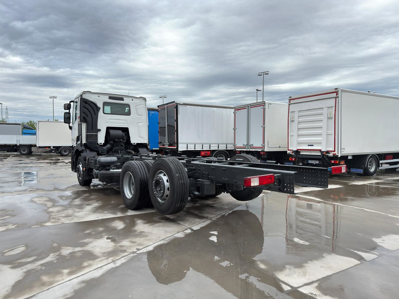 RENAULT C380.26 E6 (Chassis) - Camión chasis: foto 3 RENAULT C380.26 E6 (Chassis) - Camión chasis: foto 3