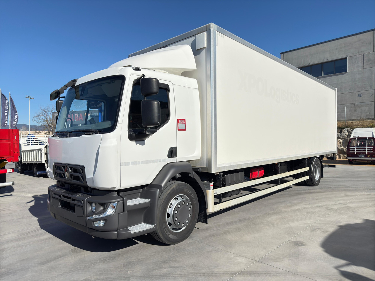 RENAULT D19.280 E6 (VAN) - Camión caja cerrada: foto 1 RENAULT D19.280 E6 (VAN) - Camión caja cerrada: foto 1