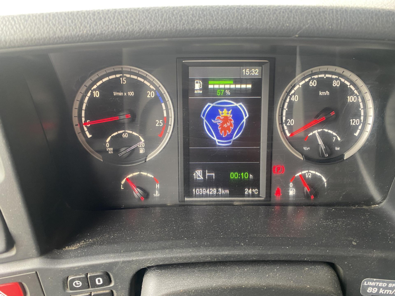 SCANIA R 450 CB6x4HHA - Camión chasis: foto 2 SCANIA R 450 CB6x4HHA - Camión chasis: foto 2