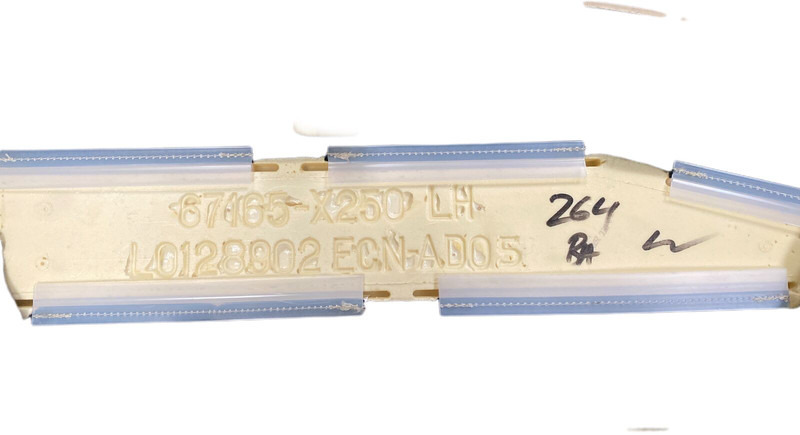 Jaguar XF 250 - Puerta y piezas: foto 4 Jaguar XF 250 - Puerta y piezas: foto 4