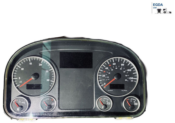 MAN TGM - Salpicadero: foto 1 MAN TGM - Salpicadero: foto 1