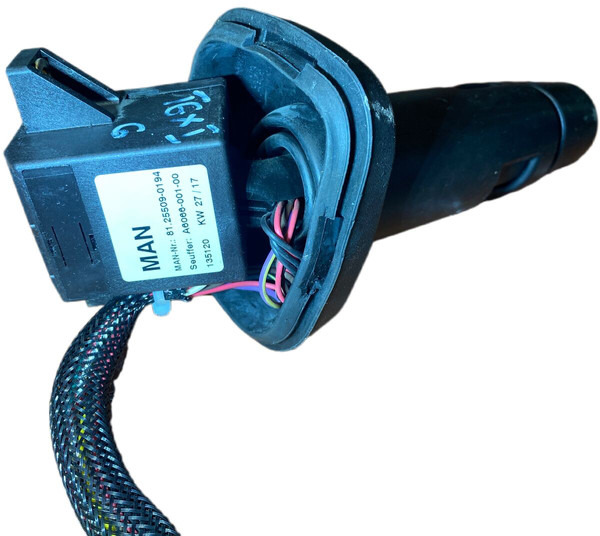 MAN TGX I 6, TGX I 17, TGS 5, TGX I 19, TGM I 3 - Relé: foto 2 MAN TGX I 6, TGX I 17, TGS 5, TGX I 19, TGM I 3 - Relé: foto 2