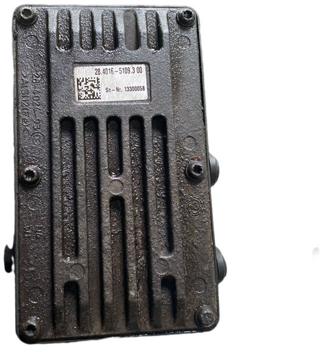 Mercedes-Benz 2013 - Sistema de escape: foto 2 Mercedes-Benz 2013 - Sistema de escape: foto 2