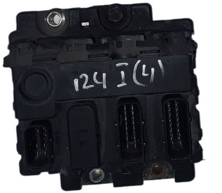 Scania 124 1 (4) - Unidad de control: foto 1 Scania 124 1 (4) - Unidad de control: foto 1