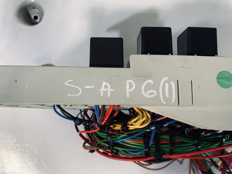 Scania P250 - Sistema eléctrico: foto 2 Scania P250 - Sistema eléctrico: foto 2