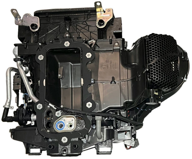 Volvo Aero - Pieza de aire acondicionado: foto 2 Volvo Aero - Pieza de aire acondicionado: foto 2