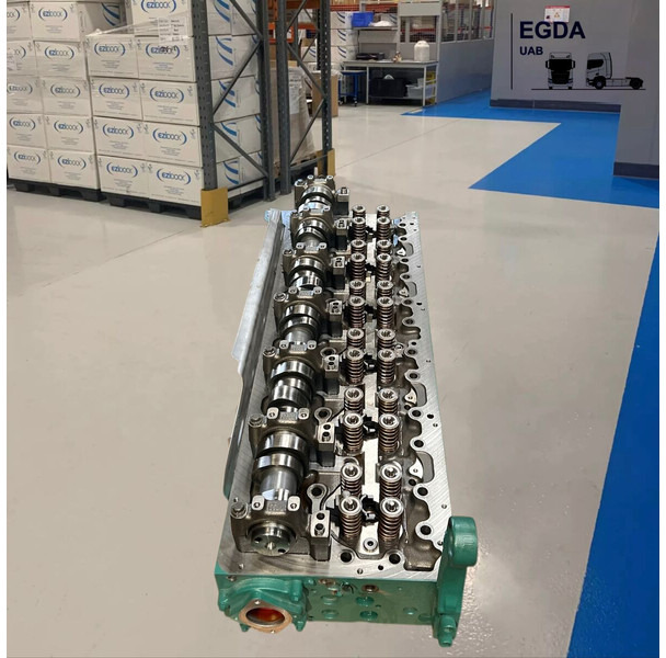 Volvo FH5/Aero - Árbol de levas: foto 1 Volvo FH5/Aero - Árbol de levas: foto 1