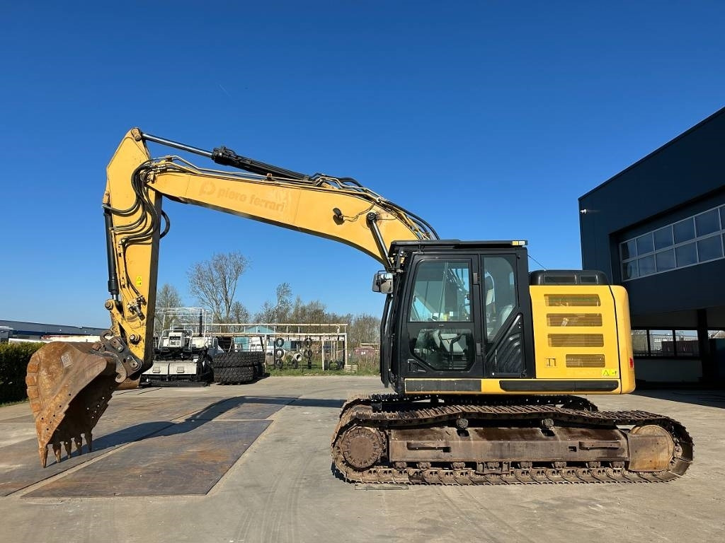 CAT 320 E - Excavadora de cadenas: foto 1 CAT 320 E - Excavadora de cadenas: foto 1