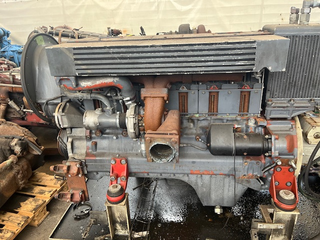 DEUTZ BF6L513 RC - Motor para Maquinaria de construcción: foto 2 DEUTZ BF6L513 RC - Motor para Maquinaria de construcción: foto 2