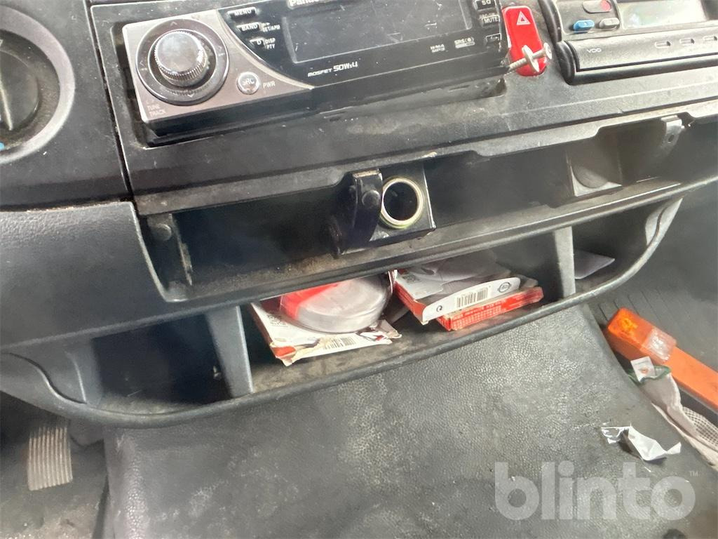 Camión caja abierta ATEGO 815 Mercedes-Benz (2002): foto 34