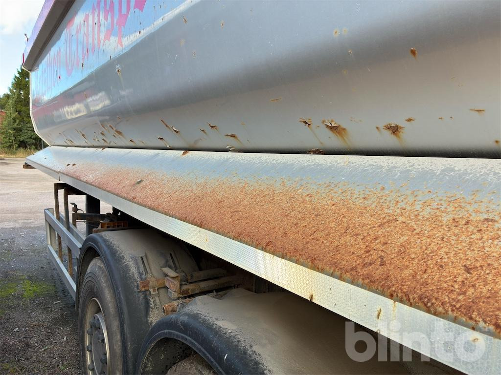 Semirremolque volquete CARNEHL: foto 17 Semirremolque volquete CARNEHL: foto 17