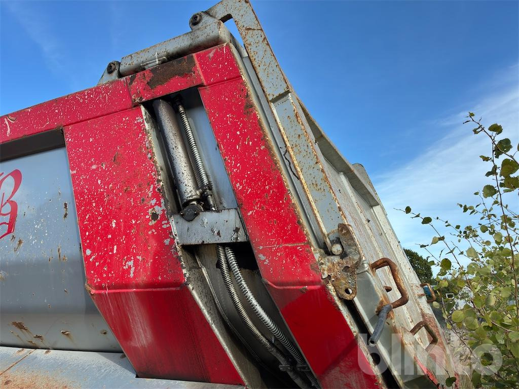 Semirremolque volquete CARNEHL: foto 10 Semirremolque volquete CARNEHL: foto 10