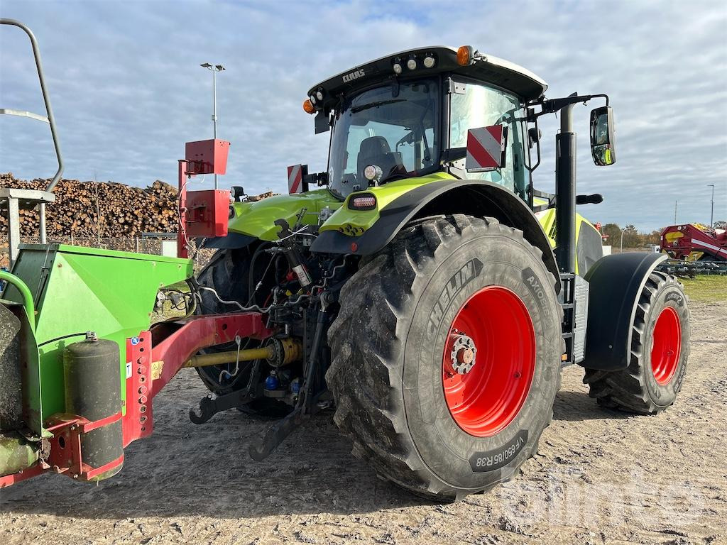 CLAAS Axion 870 (2021) - Tractor: foto 4 CLAAS Axion 870 (2021) - Tractor: foto 4