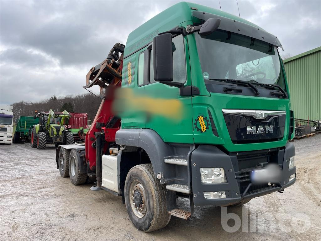 MAN TGS 6x6 (Baujahr 2016) - Cabeza tractora: foto 1 MAN TGS 6x6 (Baujahr 2016) - Cabeza tractora: foto 1