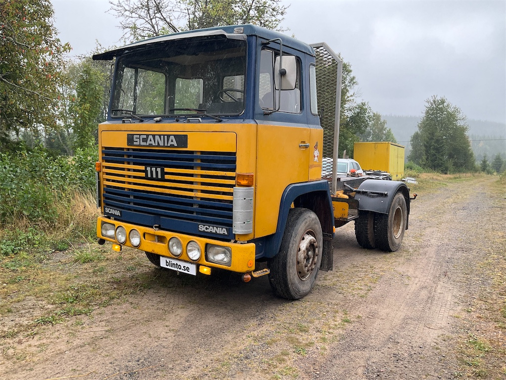 SCANIA LB110S OMBYGGD BI - Cabeza tractora: foto 1 SCANIA LB110S OMBYGGD BI - Cabeza tractora: foto 1