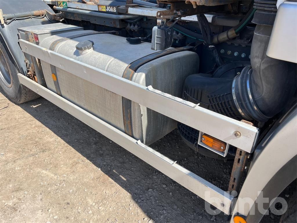 Camión MERCEDES BENZ Actros 930,24 V8: foto 46
