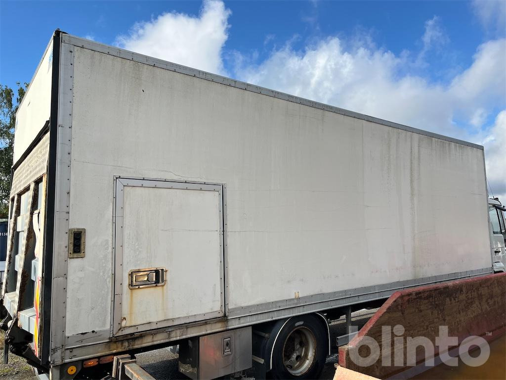 VOLVO FL6H4X2 - Camión: foto 4 VOLVO FL6H4X2 - Camión: foto 4