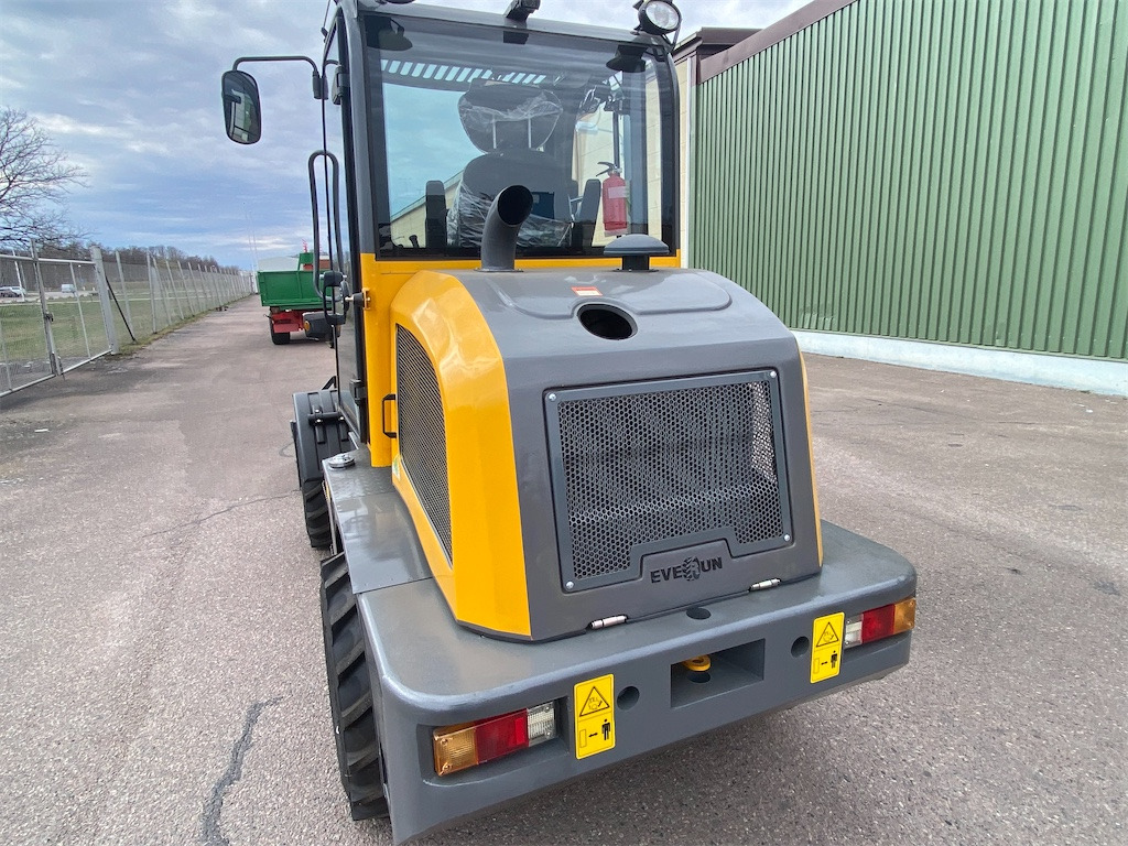 Everun ER408 PRO 4-cyl. 40 hk - Cargadora de ruedas: foto 4 Everun ER408 PRO 4-cyl. 40 hk - Cargadora de ruedas: foto 4