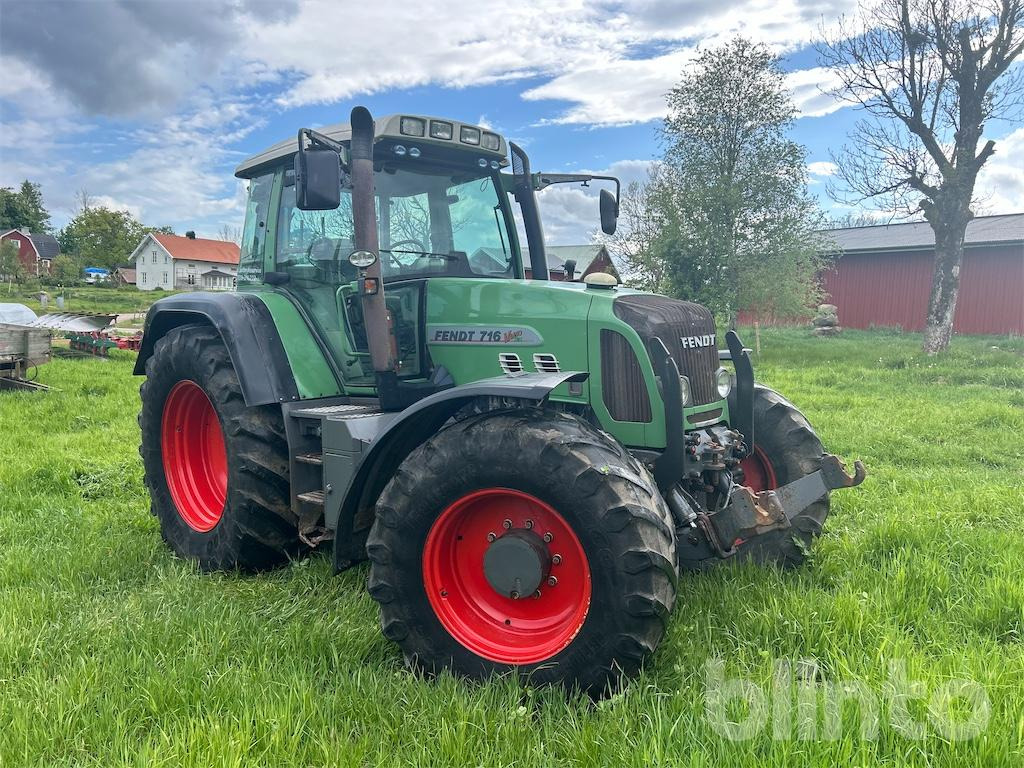 FENDT 716 VARIO - Tractor: foto 2 FENDT 716 VARIO - Tractor: foto 2