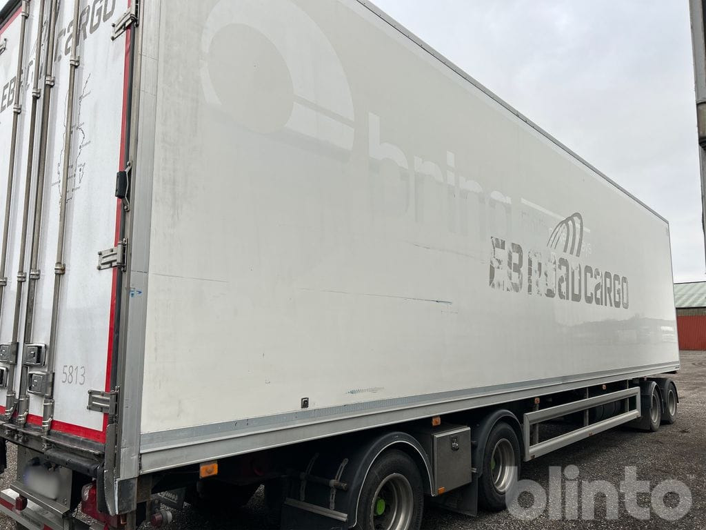 HFR PF 36 - Nybesiktigad - Remolque frigorífico: foto 4 HFR PF 36 - Nybesiktigad - Remolque frigorífico: foto 4