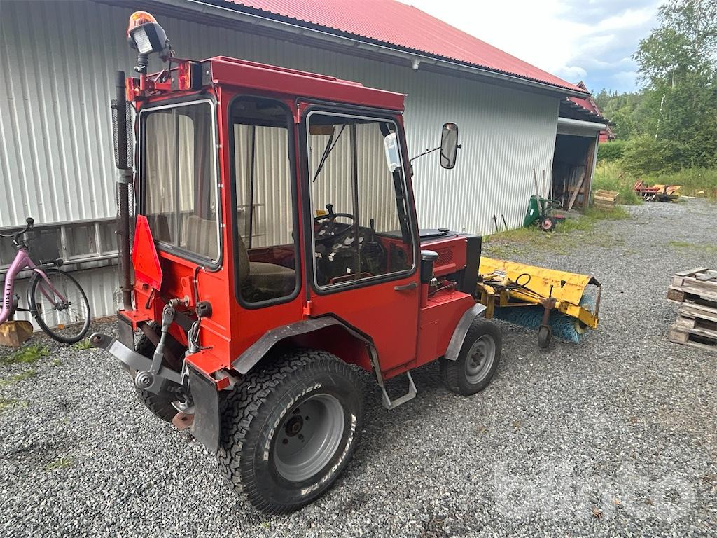 HOLDER P70C-460 - Mini tractor: foto 2 HOLDER P70C-460 - Mini tractor: foto 2