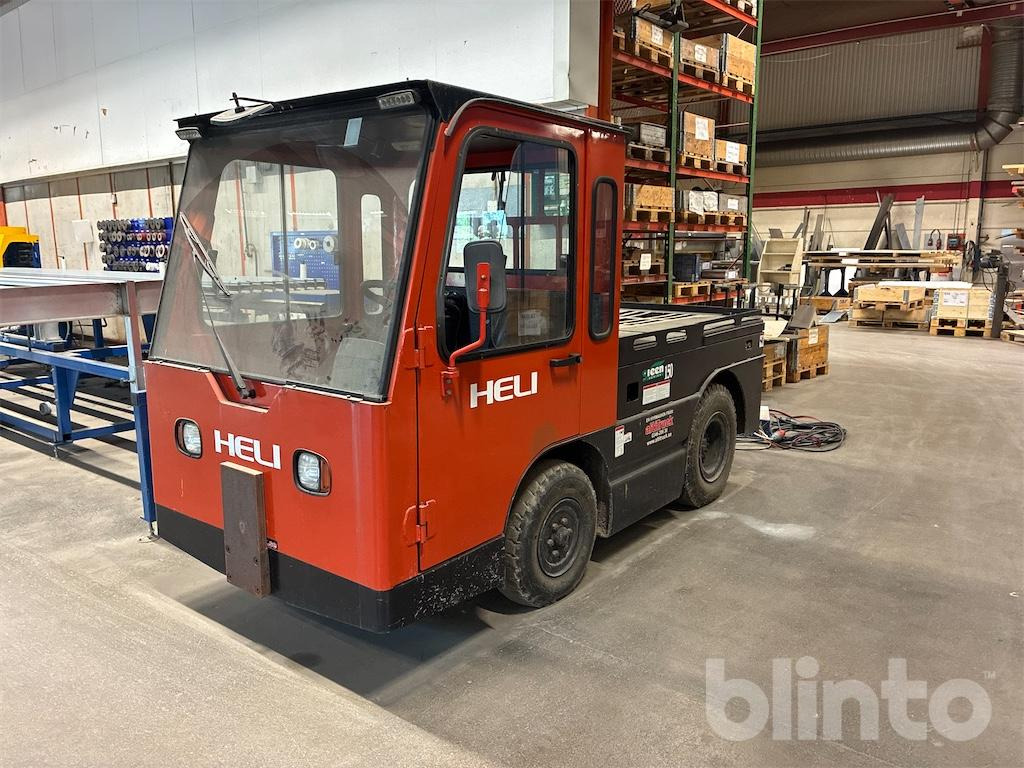 Heli - Remolcadora: foto 1 Heli - Remolcadora: foto 1