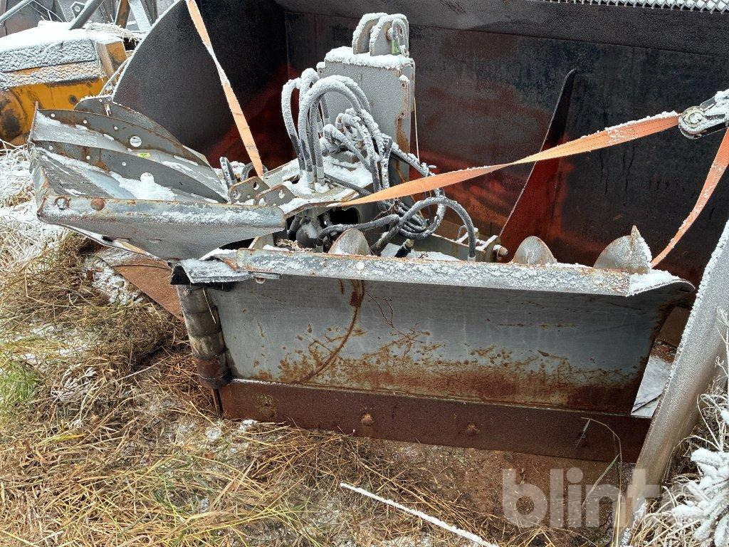 Holms PV-2.4 - Hoja de bulldozer: foto 1 Holms PV-2.4 - Hoja de bulldozer: foto 1