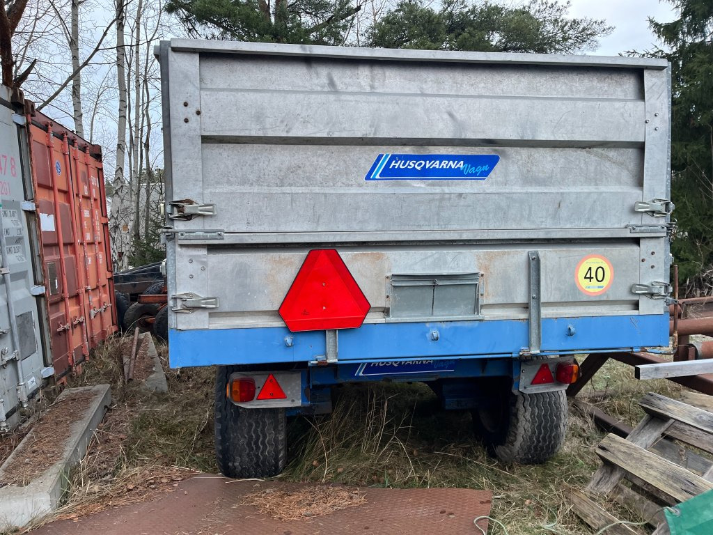 Husqvarna TK 1112 HS - Remolque volquete agrícola: foto 3 Husqvarna TK 1112 HS - Remolque volquete agrícola: foto 3