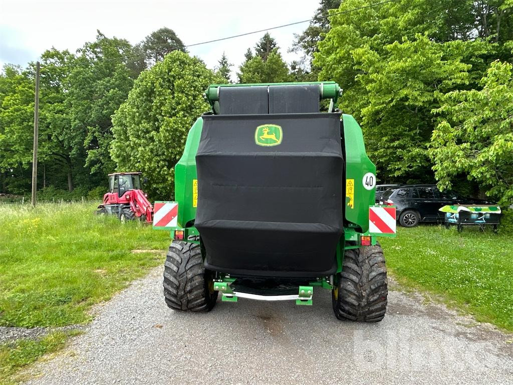 John Deere V461R (2021) - Rotoempacadora: foto 4 John Deere V461R (2021) - Rotoempacadora: foto 4