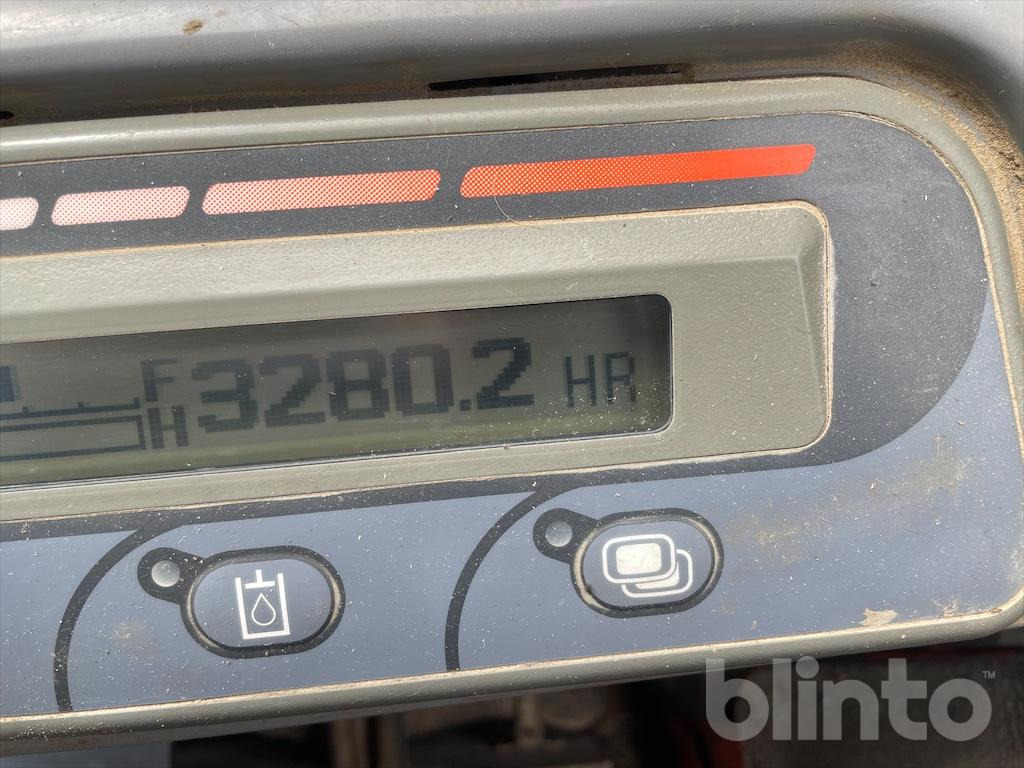 KUBOTA KX101-3A2 - Miniexcavadora: foto 5 KUBOTA KX101-3A2 - Miniexcavadora: foto 5