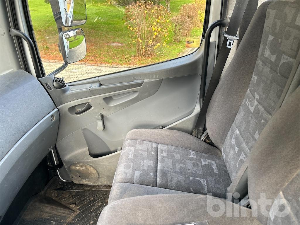 Camión caja abierta Mercedes Atego 818 (2005): foto 39