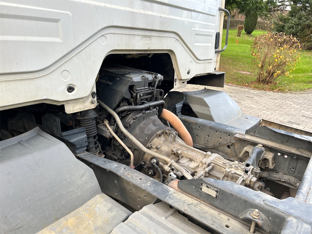 Camión caja abierta Mercedes Atego 818 (2005): foto 48