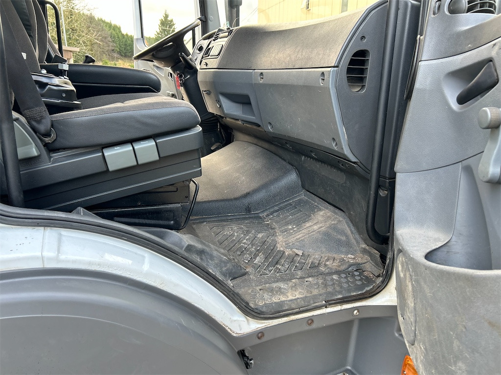 Camión caja abierta Mercedes Atego 818 (2005): foto 47