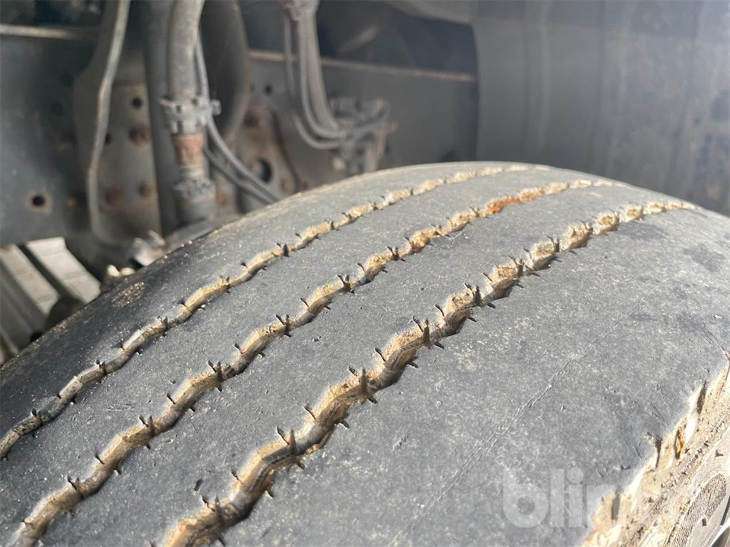 Camión caja cerrada Mercedes Benz Atego 815: foto 12