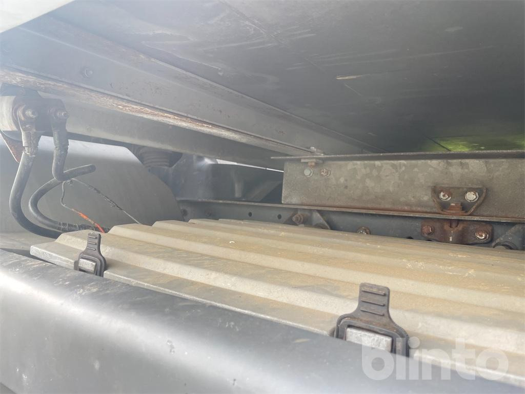 Camión caja cerrada Mercedes Benz Atego 815: foto 24