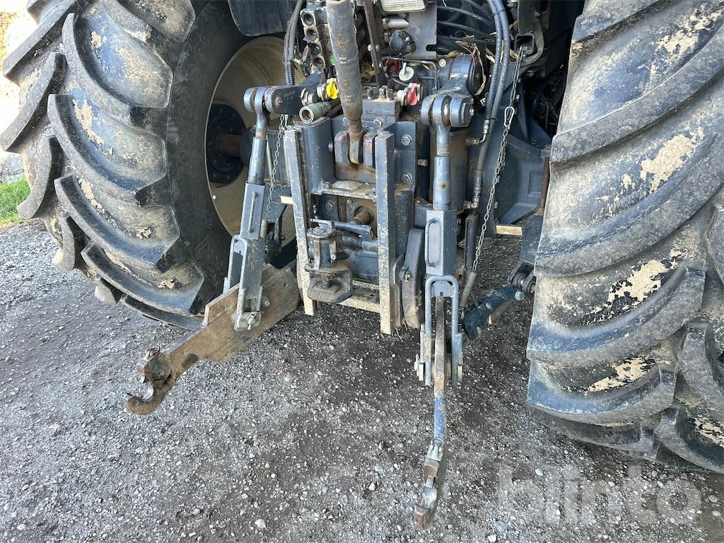 Tractor New Holland 8870 (1999): foto 40 Tractor New Holland 8870 (1999): foto 40