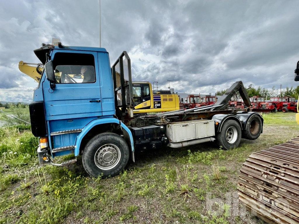 SCANIA R143HL6X2 AVK - Camión multibasculante: foto 4 SCANIA R143HL6X2 AVK - Camión multibasculante: foto 4