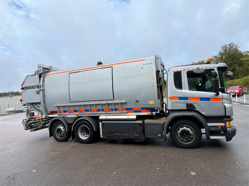 Scania P340 6x2 9.3 CNG - Camión de basura: foto 4 Scania P340 6x2 9.3 CNG - Camión de basura: foto 4