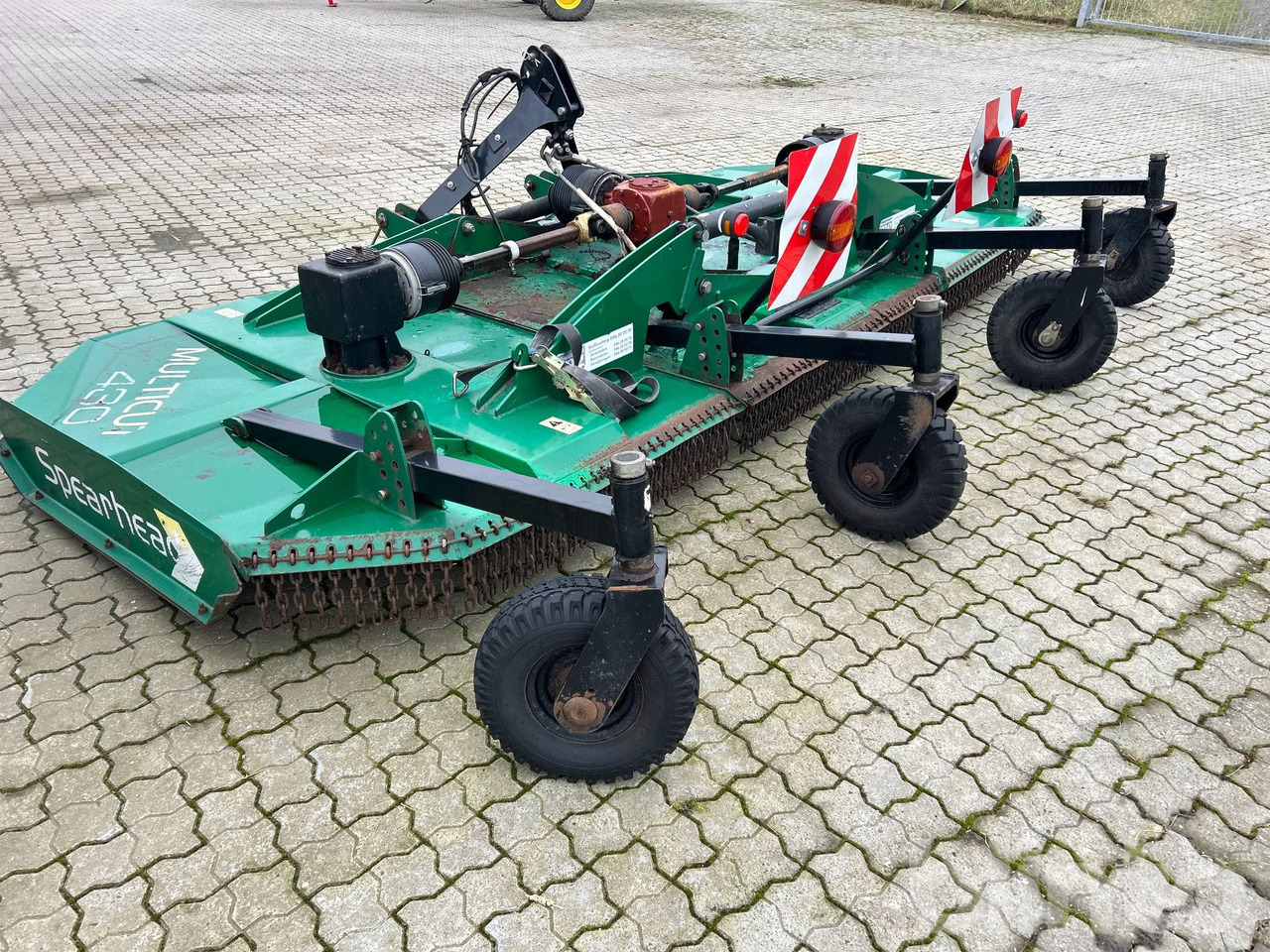 Spearhead Multicut 430 - Desbrozadora de martillos: foto 5 Spearhead Multicut 430 - Desbrozadora de martillos: foto 5