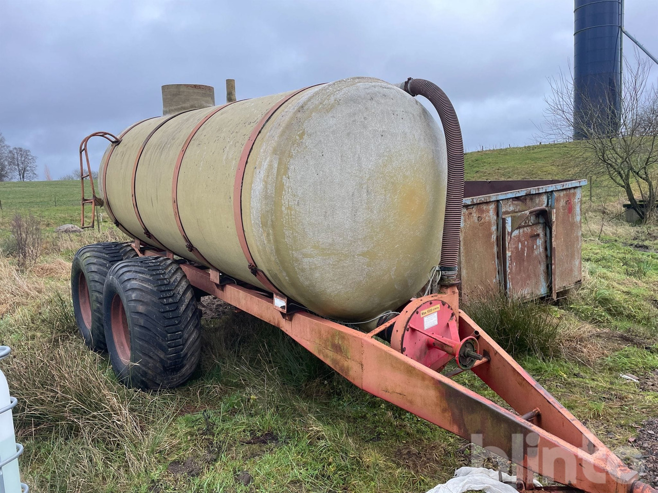 Star 13 kubik - Cuba de purín: foto 2 Star 13 kubik - Cuba de purín: foto 2