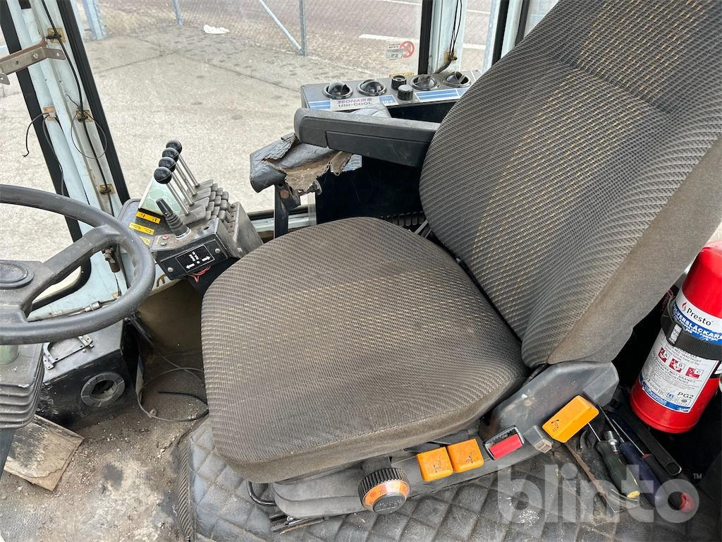 Carretilla elevadora Stocka 3,9-500 DBH: foto 44 Carretilla elevadora Stocka 3,9-500 DBH: foto 44