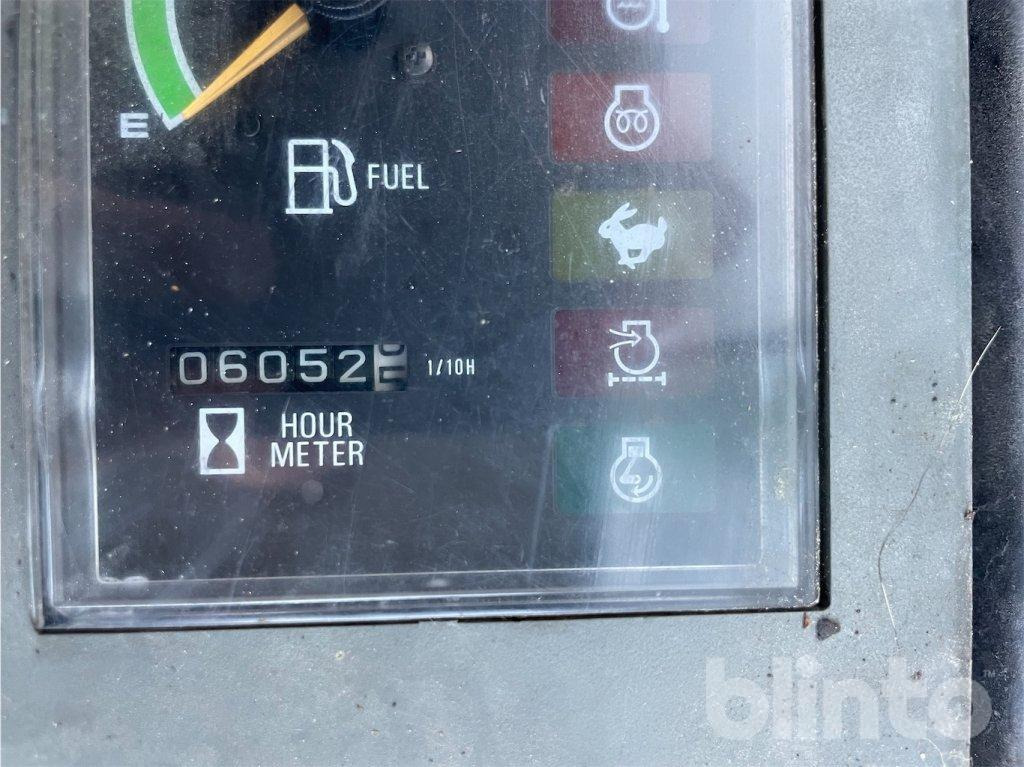 Takeuchi TB 80 FR (2005) - Excavadora de cadenas: foto 5 Takeuchi TB 80 FR (2005) - Excavadora de cadenas: foto 5