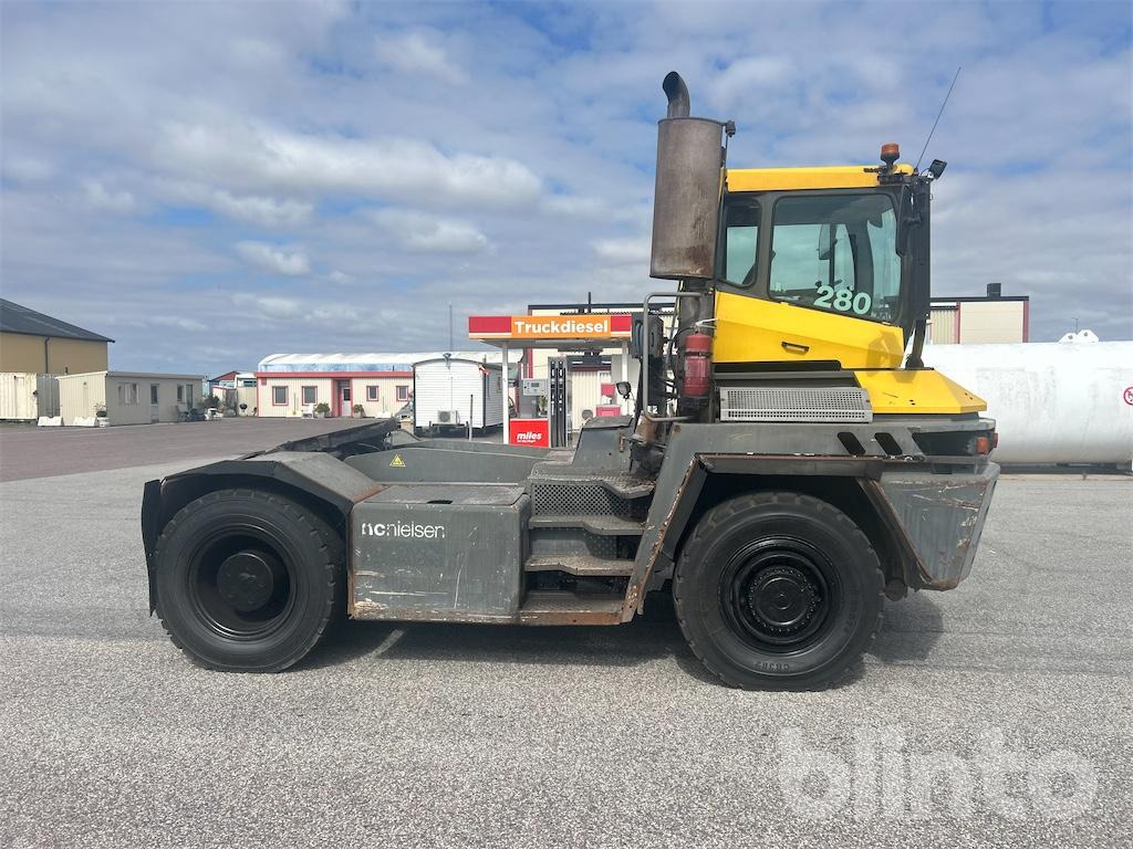 Terberg RT382 - Tractor industrial: foto 5 Terberg RT382 - Tractor industrial: foto 5