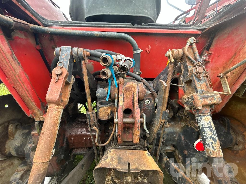 Tractor VALMET 604: foto 24