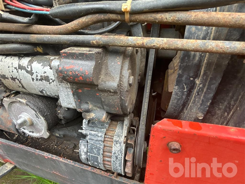 Tractor VALMET 604: foto 39