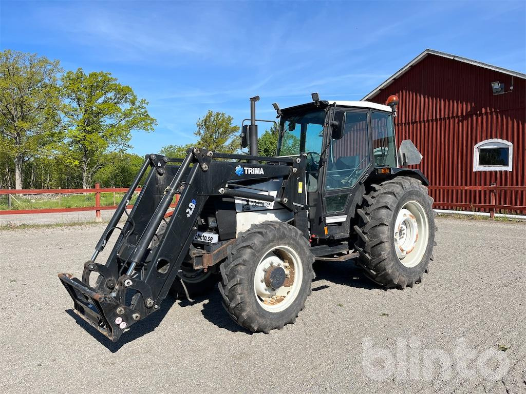 VALMET 665-4 - Tractor: foto 1 VALMET 665-4 - Tractor: foto 1