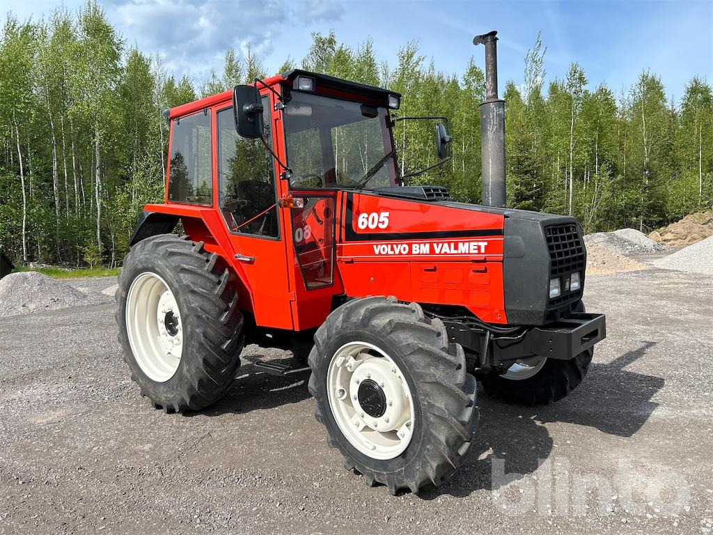 VALMET/VALTRA - Tractor: foto 1 VALMET/VALTRA - Tractor: foto 1